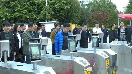 打造平安智慧校园，为云岭学子安全保驾护航——云南软件开发的创新实践